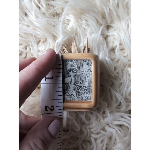 Vintage Mini Square Tan Mushroom Applique Toothpick Holder, Japan Enesco - Picture 7 of 8